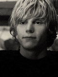 Tate Langdon (17)