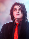 Gerard Way (18)