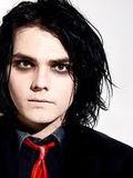 Gerard Way. (Gee)