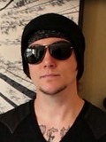 Syn (19)