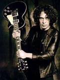 Ray Toro